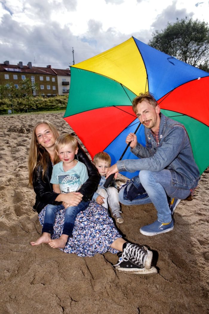 Otis med sin familj
