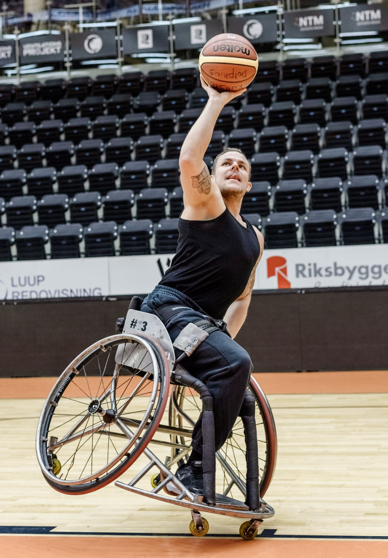 Lars Mortensen Handikap Basket